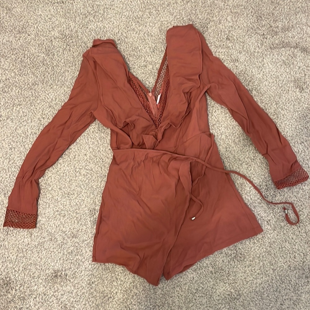 Selfie Leslie romper with skirt in front, mauve